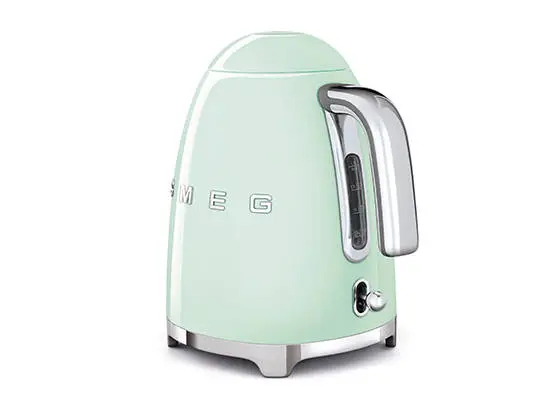 Bouilloire Style Années 50 SMEG - vert d'eau