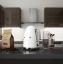 SMEG –Bouilloire Électrique | Style Années 50 | Coloris blanc | KLF03WHEU