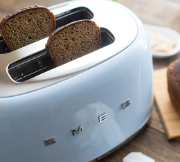SMEG grille pain 2 tranches Années 50 - Bleu Azur