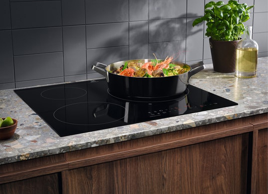 ELECTROLUX Plaque de cuisson induction 3 feux IDE6342KC