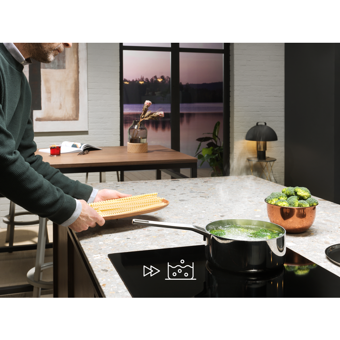 - ELECTROLUX - Table de cuisson | Induction | 3 foyers | Noire | LIT60336CK
